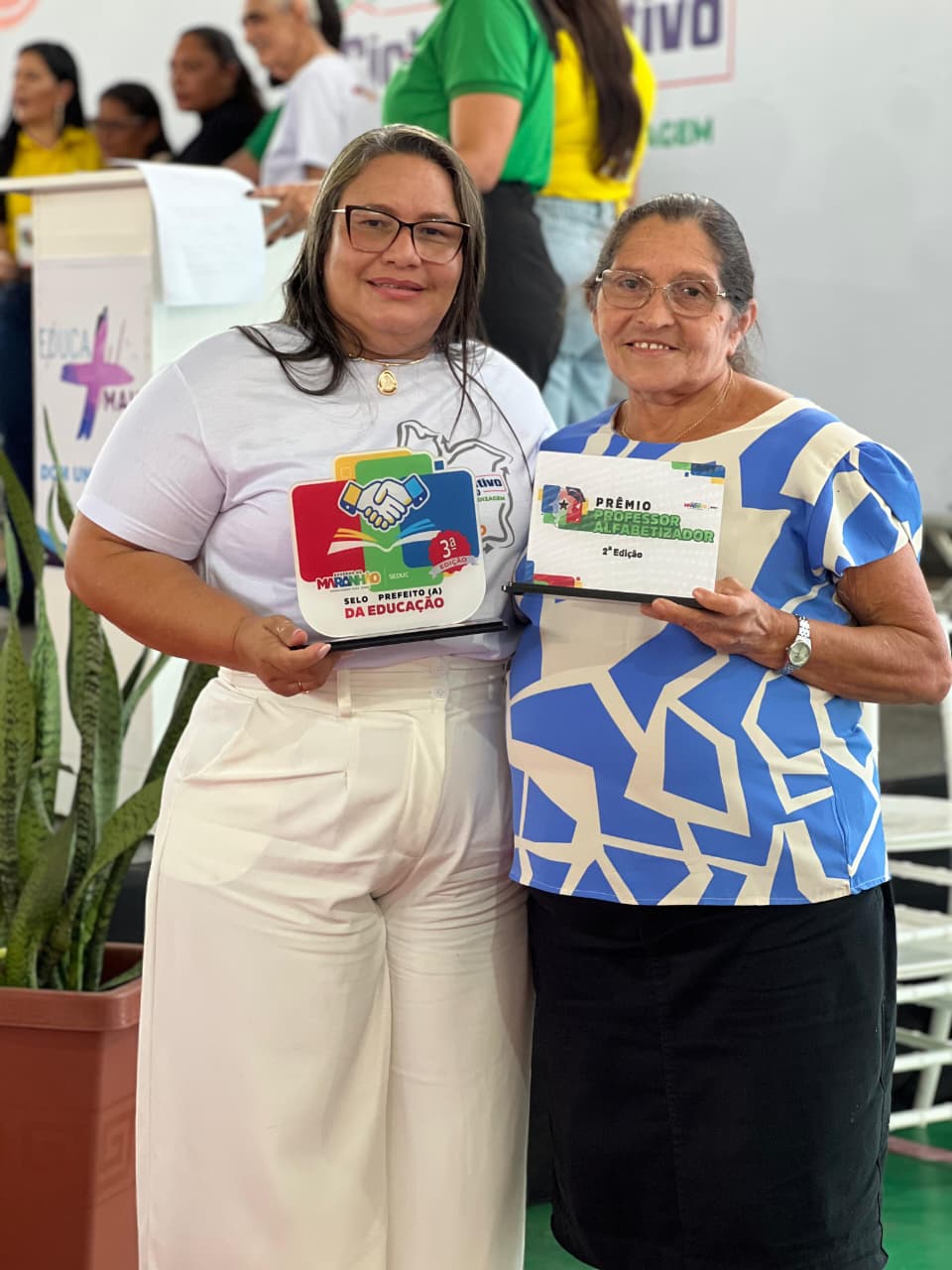 Bequimão conquista premiações na educação e reforça avanços da gestão Zé Martins no fortalecimento da alfabetização